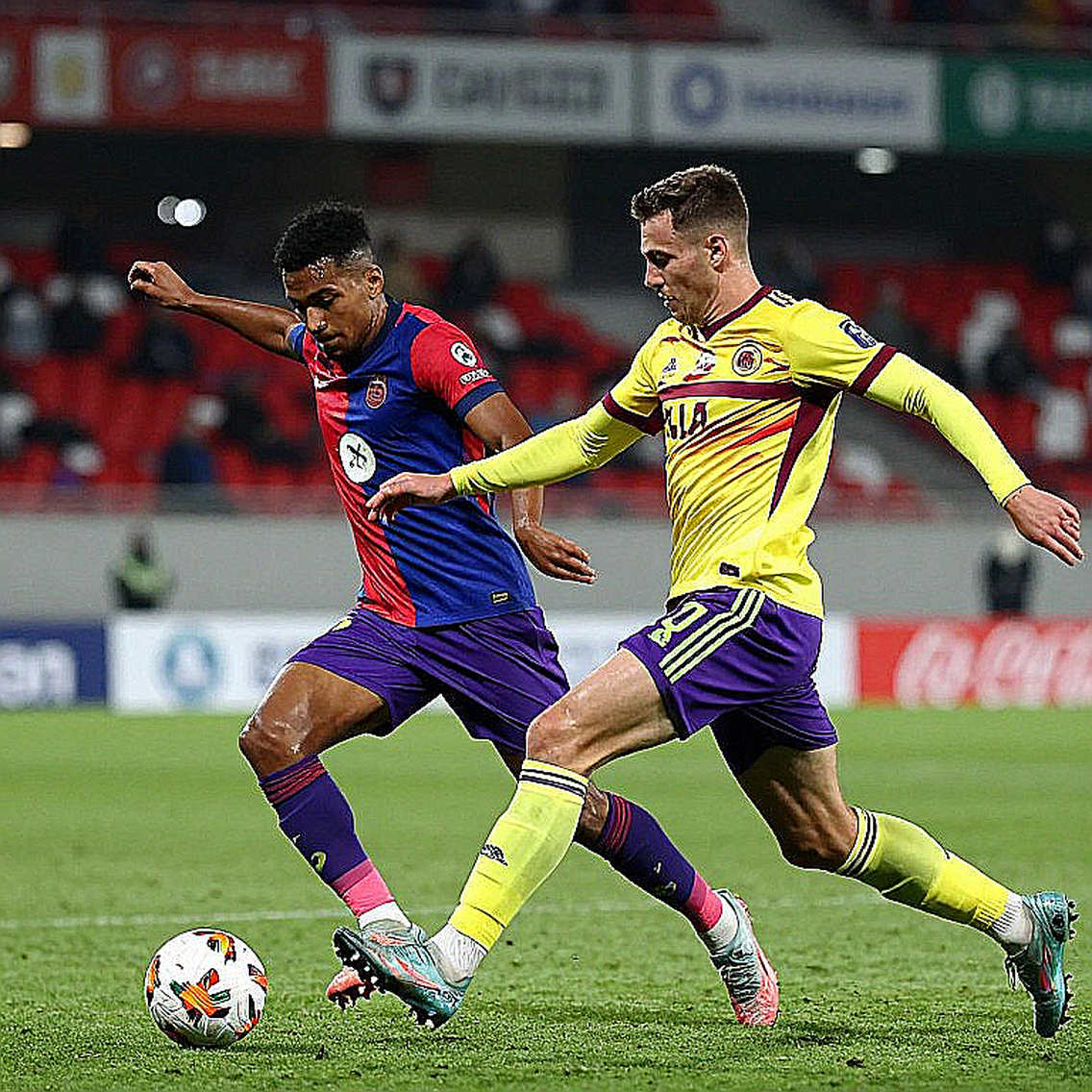 Sổ sách V.League: Bốn khoản mục không bao giờ xuất hiện trên bảng cân đối Sổ sách V.League: Bốn khoản mục không bao giờ xuất hiện trên bảng cân đối