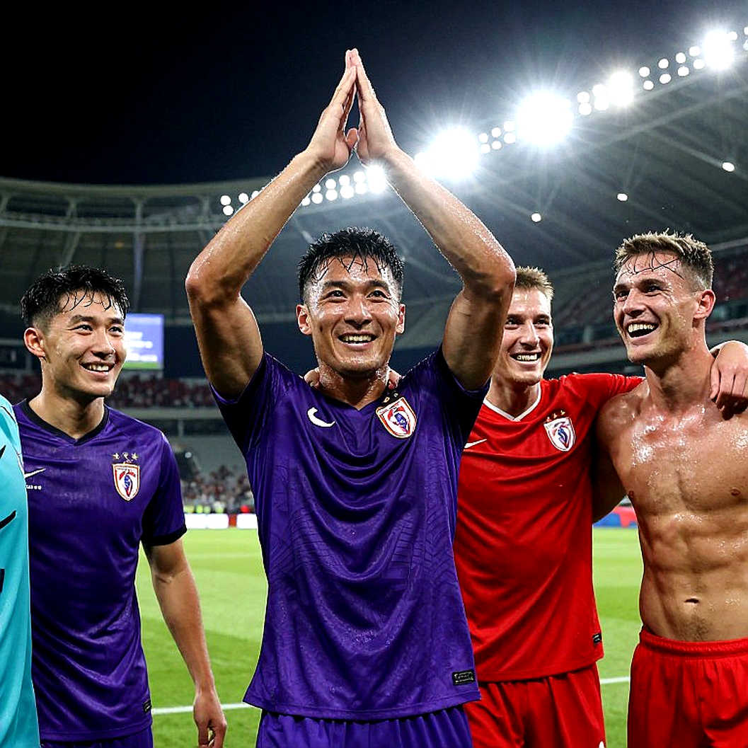 Đình Bắc phá hạn nhưng CAHN vẫn lộ điểm mù: bàn thắng đến từ xà ngang, không từ hệ thống