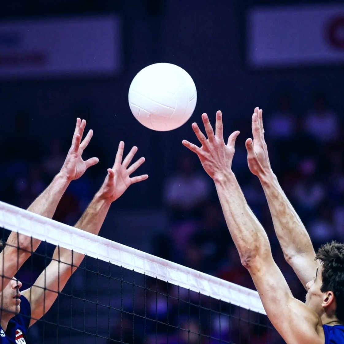 Nebraska Quét Creighton 3-0: Kỷ Lục 15.405 Khán Giả Và Bản Thảo Mà Dữ Liệu Đã Viết Sẵn Nebraska Quét Creighton 3-0: Kỷ Lục 15.405 Khán Giả Và Bản Thảo Mà Dữ Liệu Đã Viết Sẵn