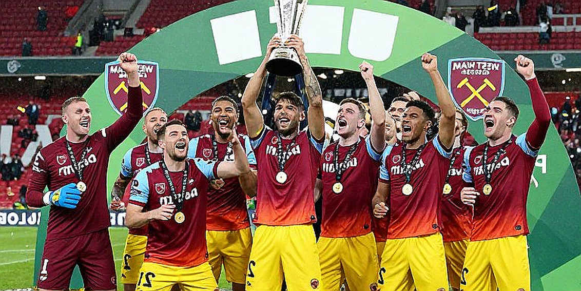 Bốn bàn sau năm tuần và cái bóng quá lớn ở Trabzon Bốn bàn sau năm tuần và cái bóng quá lớn ở Trabzon