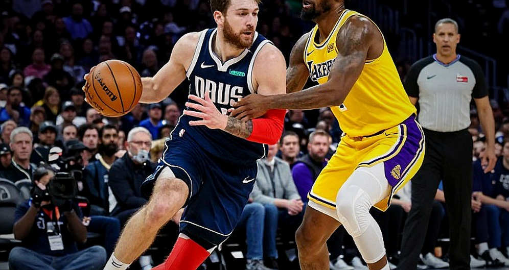 Barcelona thắng Zaragoza 99-81: Chiến thắng lộ ra nỗi lo bảo vệ cách biệt