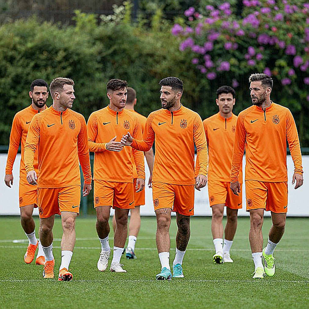 Como - Manchester United: Fabregas đặt Serie A lên trên và bản kế hoạch xoay tua ở Sinigaglia