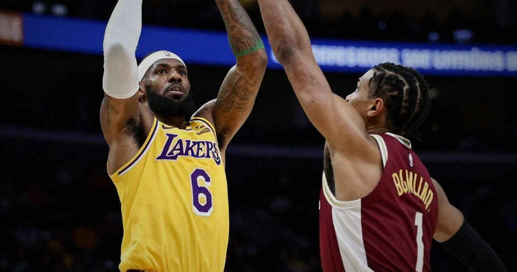The NBA Second Apron: How the Middle Class Got Squeezed Between Two Ends