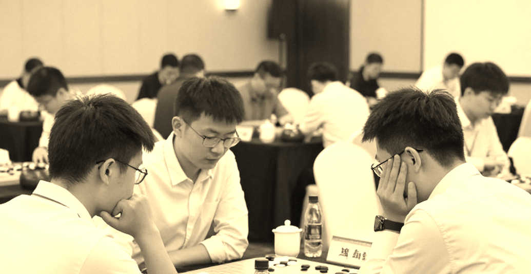 GCL 2026: Nepomniachtchi gives Carlsen a scare before getting past Sindarov on the clock