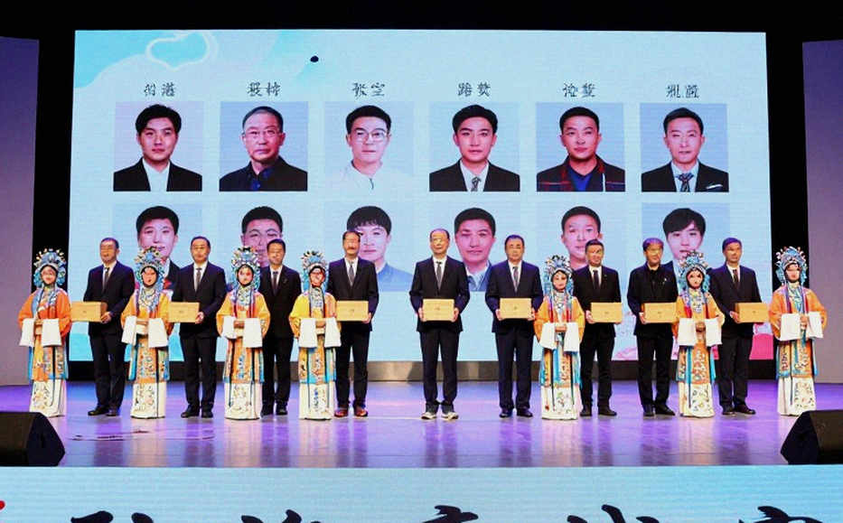 Olympiad cờ vua 2026: Ấn Độ, 28,5 điểm ván và khoảng trống mang tên vòng cuối