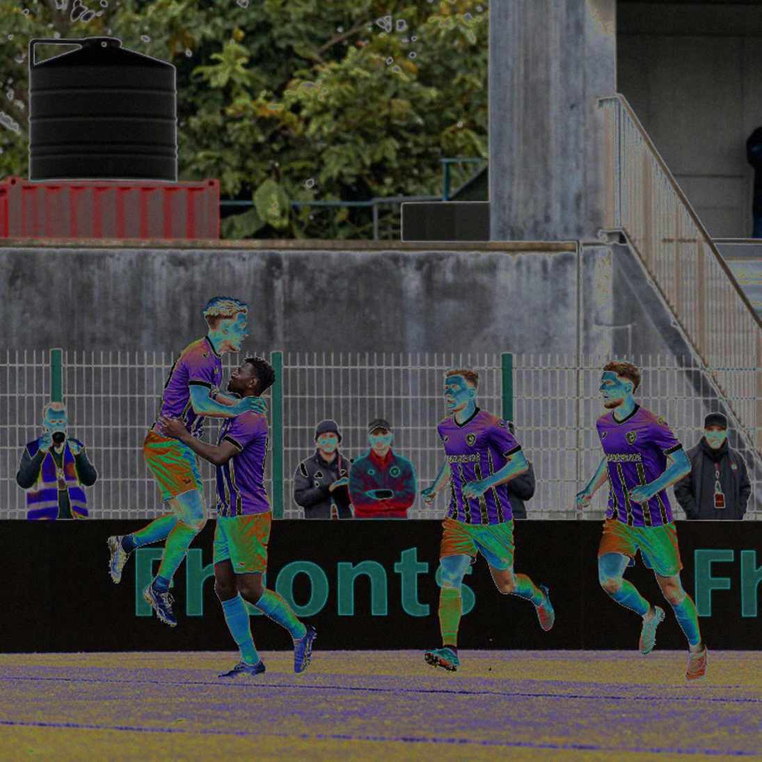 Five Saves Inside the Box: Teja Paku Alam and How Persib Bandung Chose Where to Fall in Seoul Five Saves Inside the Box: Teja Paku Alam and How Persib Bandung Chose Where to Fall in Seoul