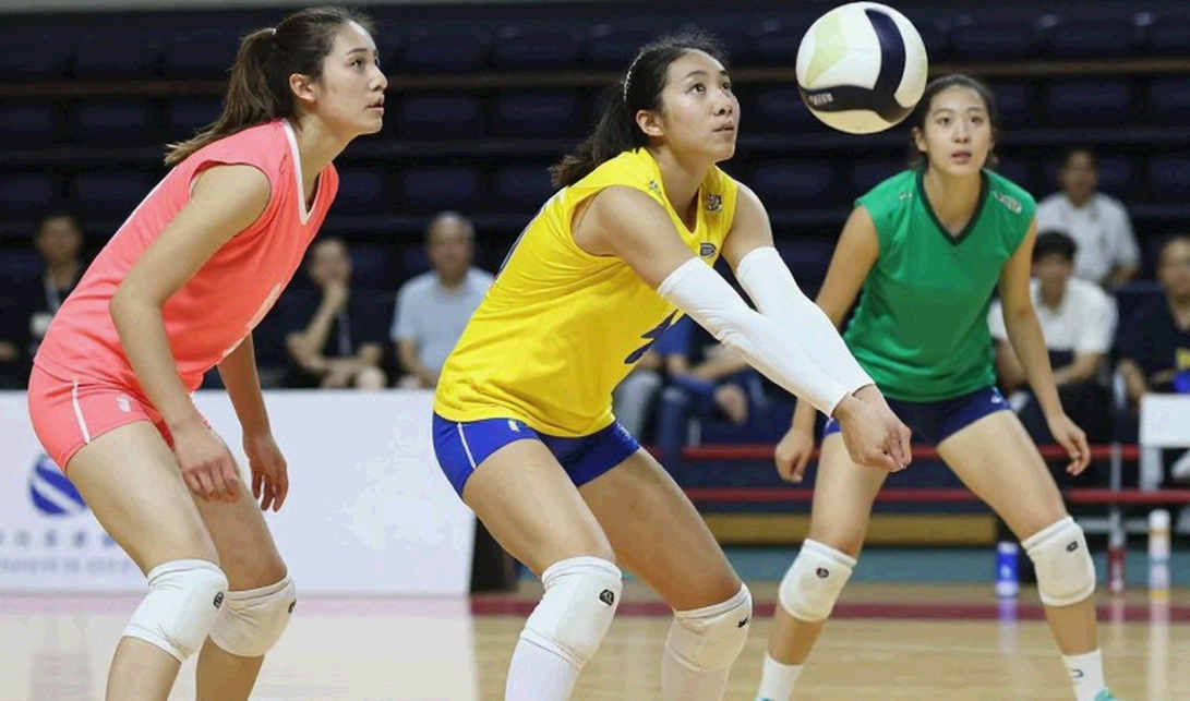 13 tuổi, 2m10 và 5 pha chắn: Qatar đặt cược vào Mubarak Musa Thiik Madut ở Fukuoka
